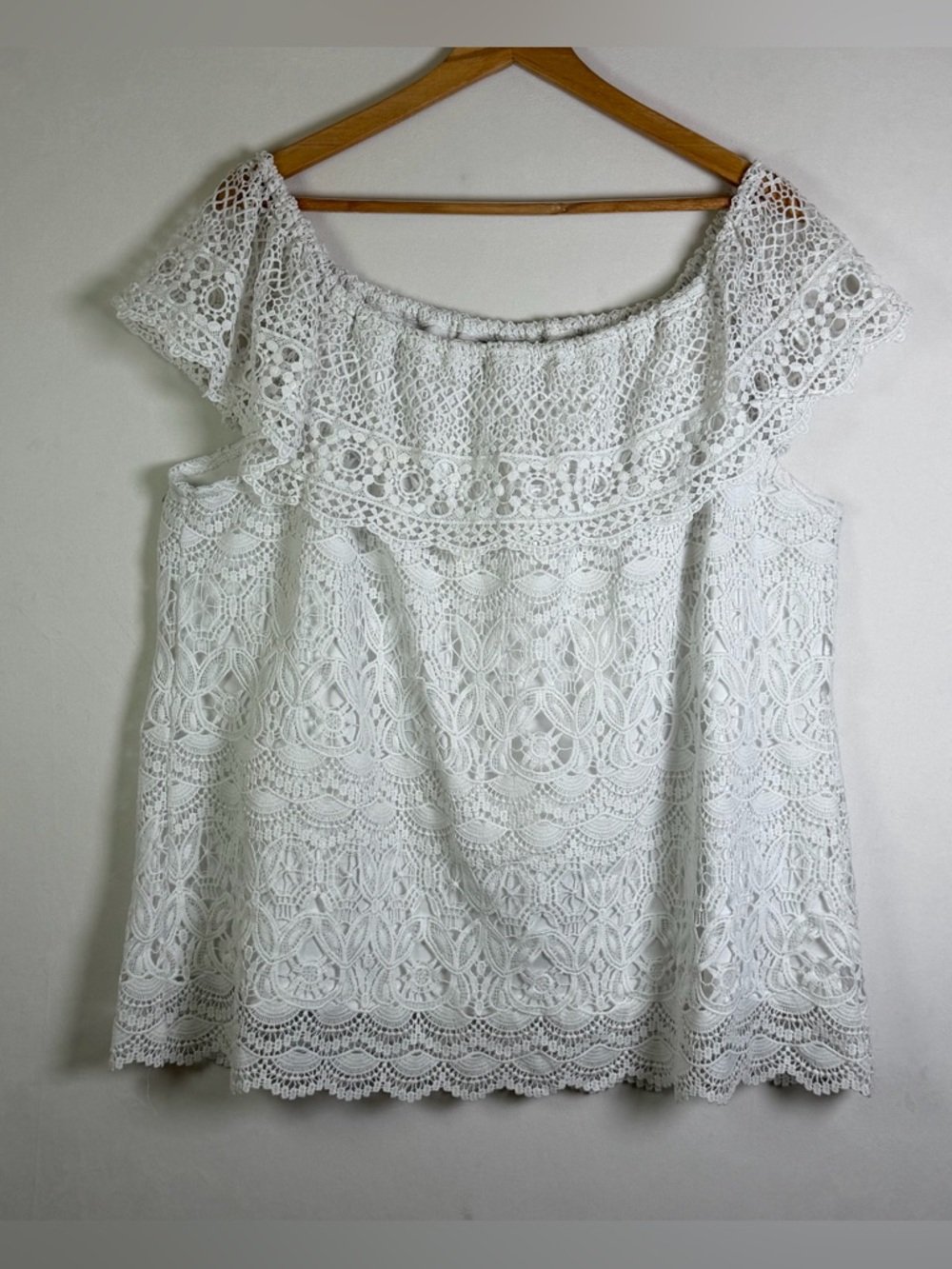Cato Women’s White Lace Off Shoulder Boho Top Sz XL Cottage Coastal Blouse - Picture 2 of 8